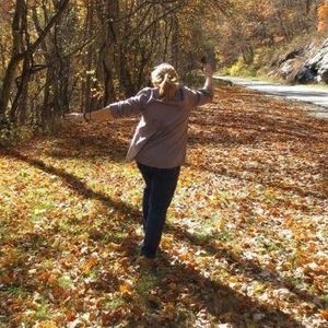 Meet your Posher, Norma